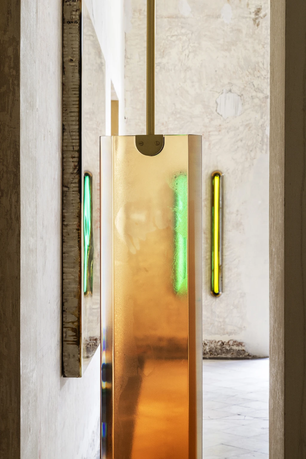 Riccardo Gasperoni Draga And Aurel Contemp cluster 04